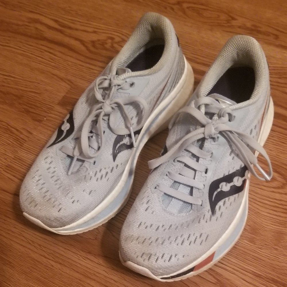 Saucony Endorphin Speed 2